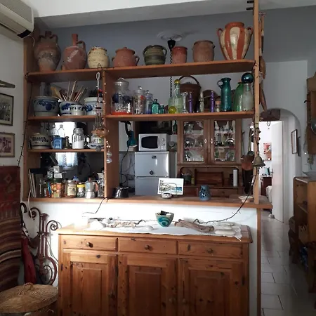 A Pretty House Of Art Deco & Local Knitting Baskets Апартаменты *